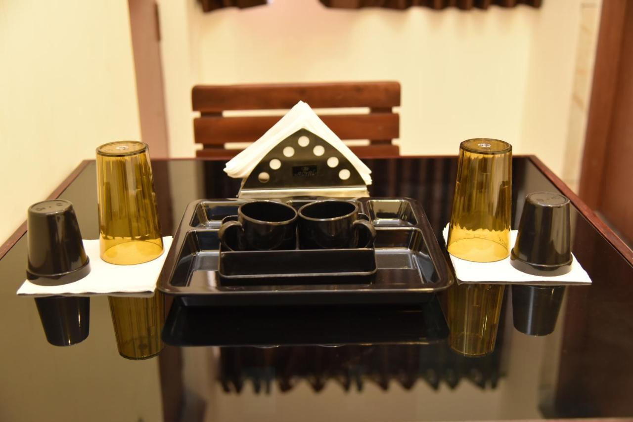 Sree Ganesh Inn ปัลนี ภายนอก รูปภาพ