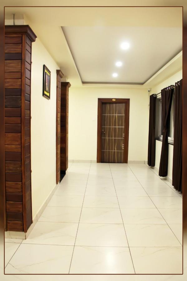 Sree Ganesh Inn ปัลนี ภายนอก รูปภาพ