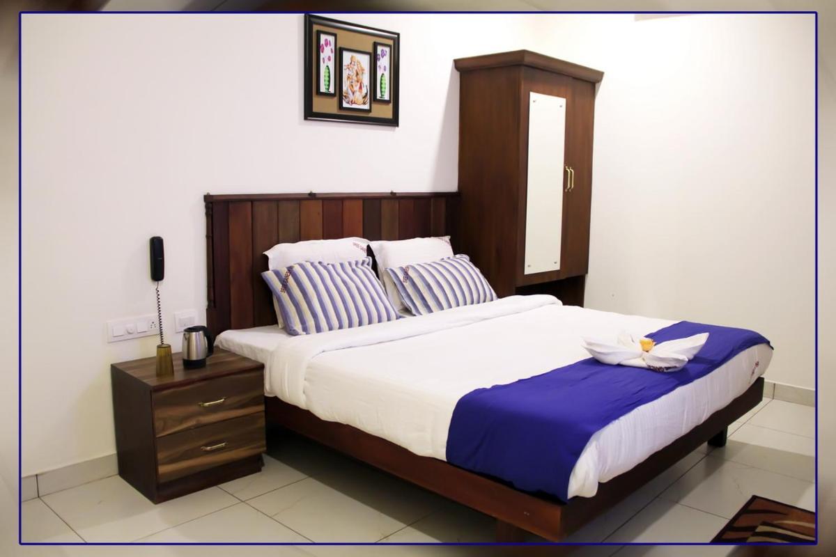 Sree Ganesh Inn ปัลนี ภายนอก รูปภาพ